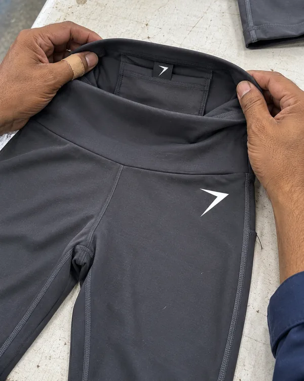 PULSE activewear set, close up